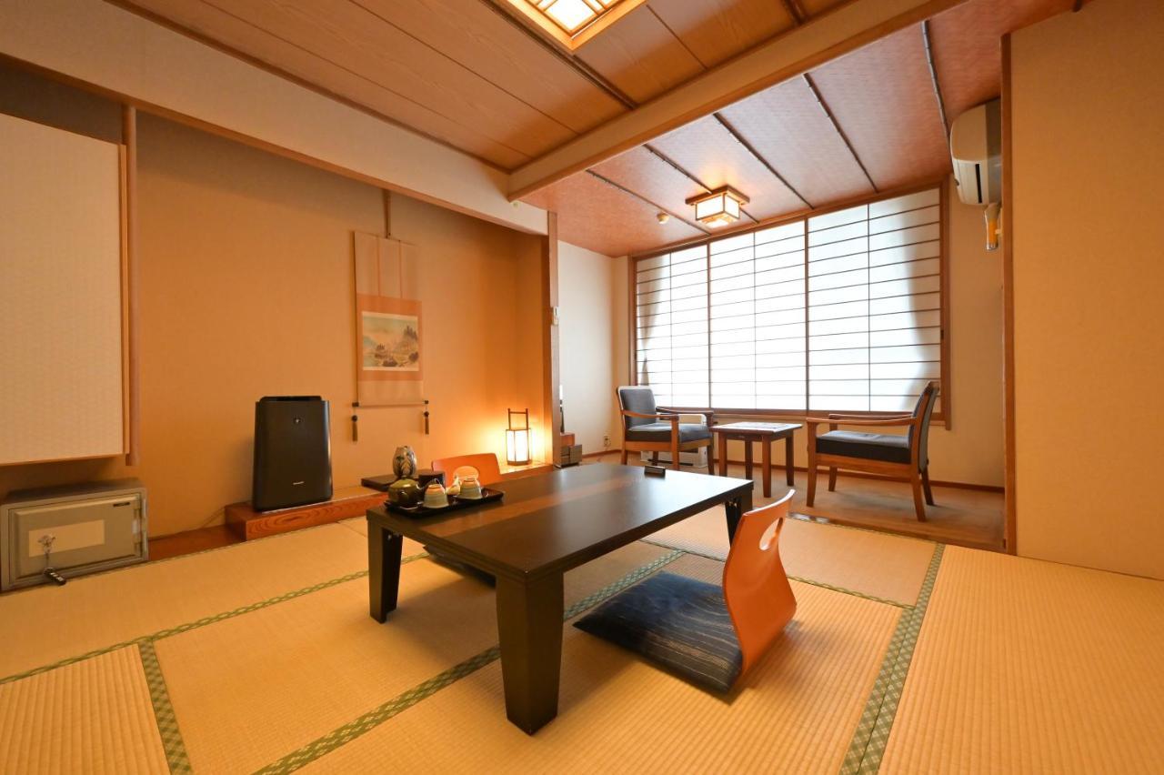 Tamura Ryokan Kusatsu (Gunma)